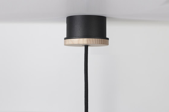 SO5 Spot Lamp | Lámparas de suspensión | +kouple