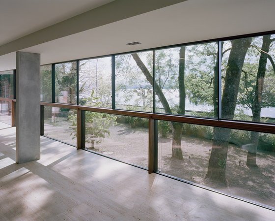 Affleurement du cadre au sol | Portes-fenêtres | OTIIMA | MUCH MORE THAN A WINDOW