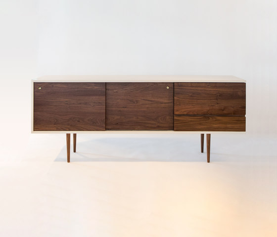 Classic Credenza with Tapered Legs | Buffets / Commodes | Smilow Design