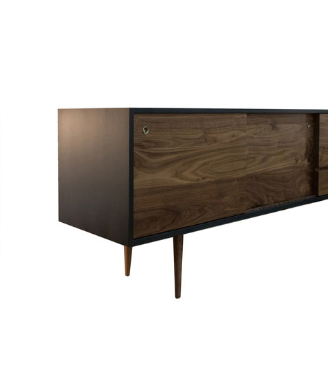 Classic Credenza with Tapered Legs | Buffets / Commodes | Smilow Design