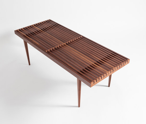 Slatted Bench | Bancos | Smilow Design