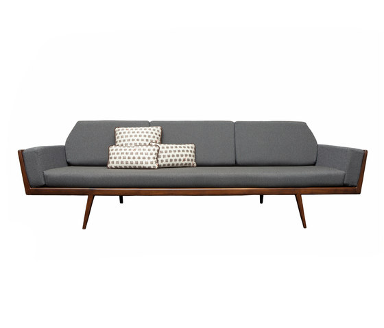 Rail Back Sofa | Sofás | Smilow Design