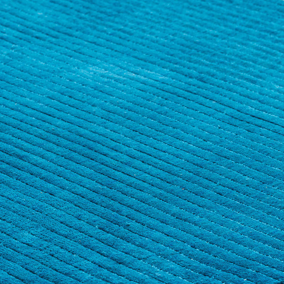 Suite BRLN Polyester caribbean blue | Alfombras / Alfombras de diseño | kymo