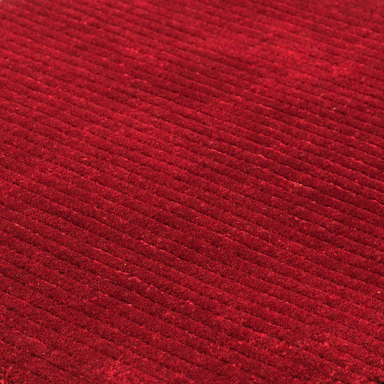 Suite STHLM Wool royal tandoori | Formatteppiche | kymo