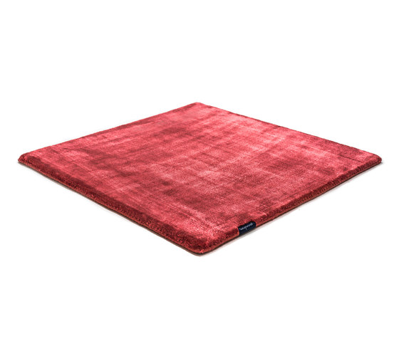 Studio NYC Pearl Edition cranberry | Rugs | kymo