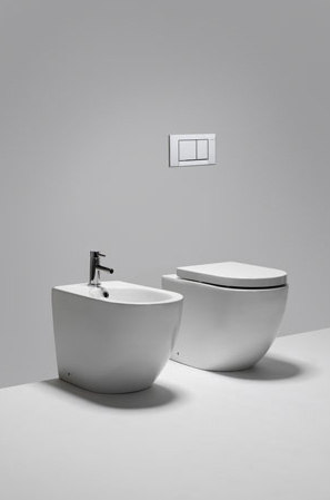 halo | dual flush - floor mounted toilet | WCs | Blu Bathworks