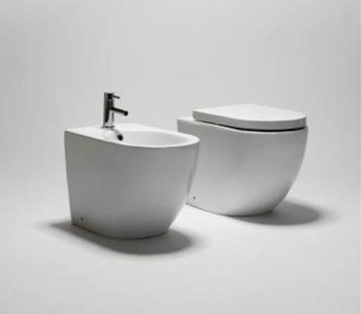 halo | dual flush - floor mounted toilet | WCs | Blu Bathworks