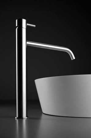 inox | stainless steel single-hole, raised deck-mount basin mixer | Grifería para lavabos | Blu Bathworks