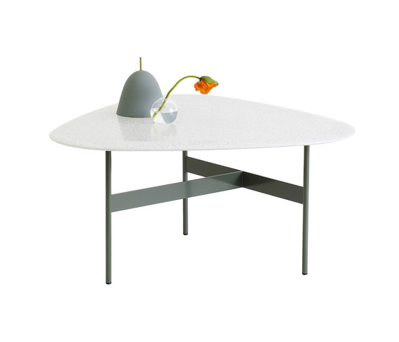 Plectra Sofa Table Medium | Mesas de centro | ASPLUND