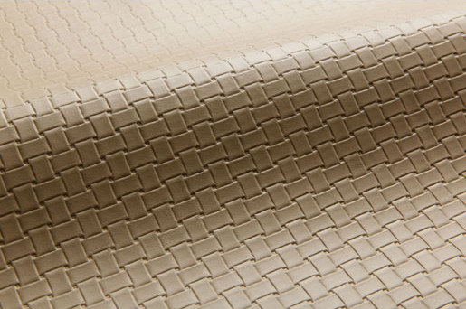 Embossed Leather | Cuir naturel | Spinneybeck
