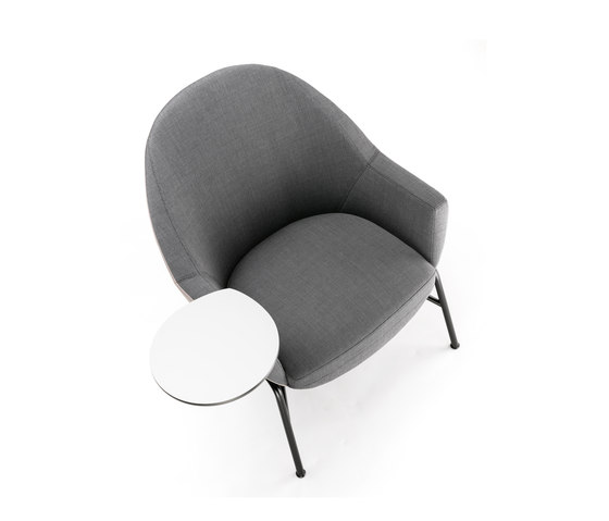 S 831 with writing panel | Armchairs | Thonet