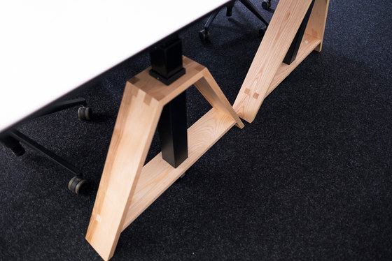 motu Table A Plus | Tables collectivités | wp_westermann products