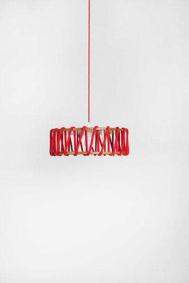 Macaron Pendant Lamp, red | Lámparas de suspensión | EMKO PLACE