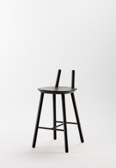 Naïve Semi Bar Chair, black | Bar stools | EMKO PLACE