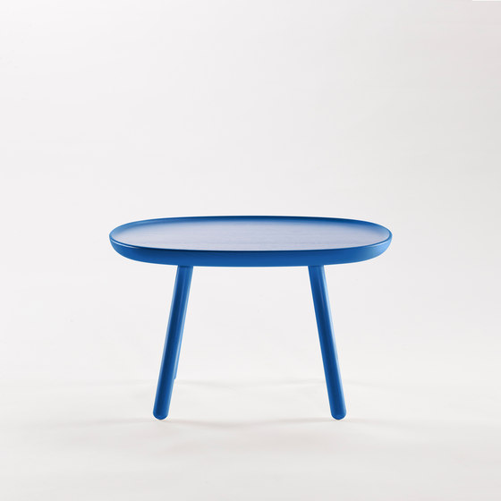 Naïve Side Table, blue | Mesas de centro | EMKO PLACE