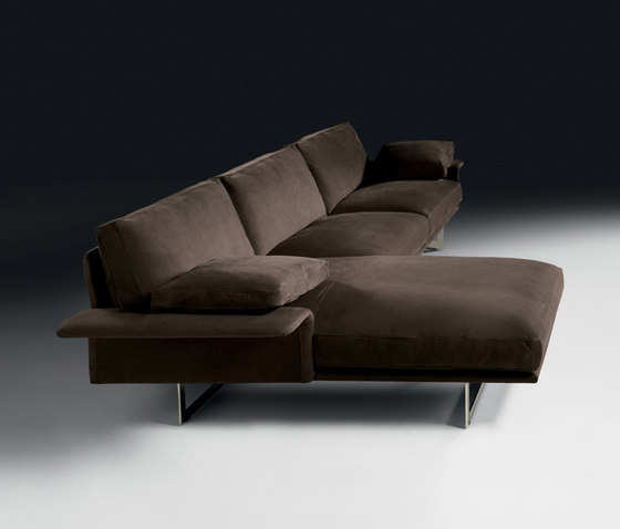 Alato Sofa | Sofas | black tie