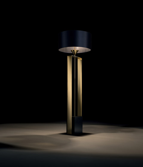Tosca Lamp | Free-standing lights | black tie
