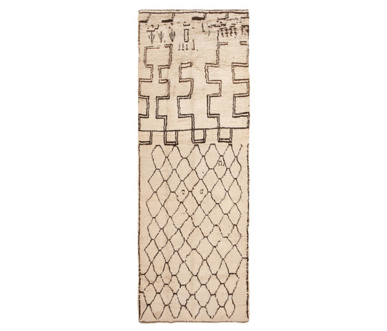 Vintage Ivory Beni Ourain Moroccan Rug | Formatteppiche | Nazmiyal Rugs