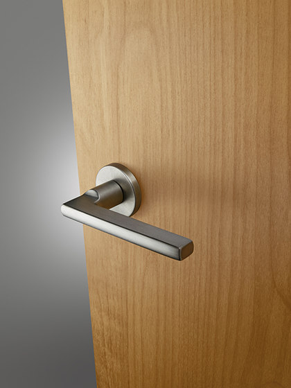 Centro Series | MD | Lever handles | SARGENT