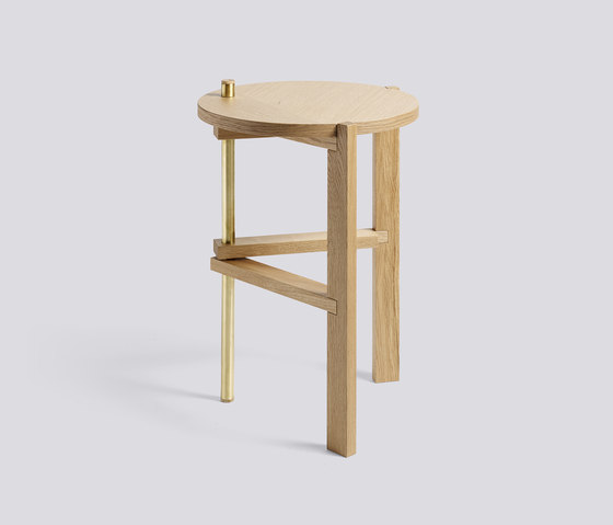 A Side Table | Mesas auxiliares | HAY