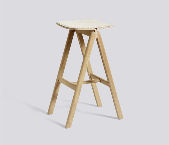 Copenhague Bar Stool | Bar stools | HAY