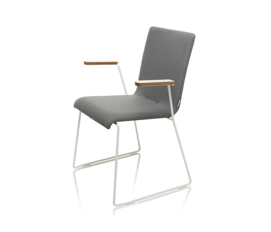 Square with armrests | Sedie | Riga Chair