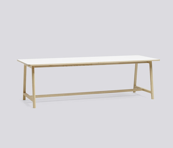 Frame Table Extendable | Dining tables | HAY