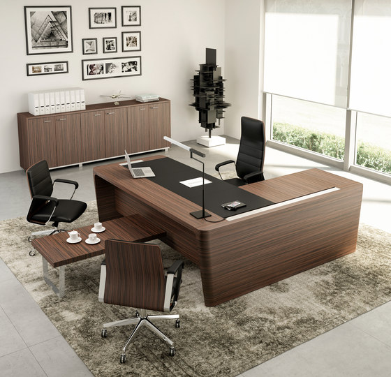 X10 | Desks | Quadrifoglio Group