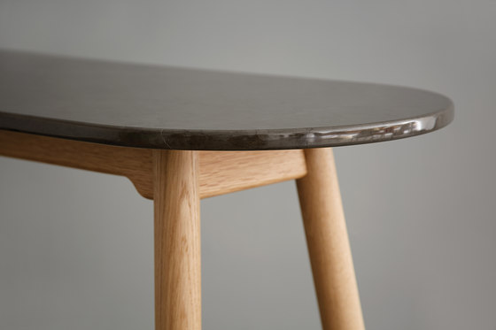 Carve marble console table | Tables consoles | Bethan Gray