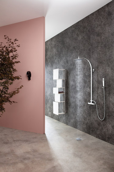 Aqua-Sense - Wall mounted square thermostatic shower column | Grifería para duchas | Graff