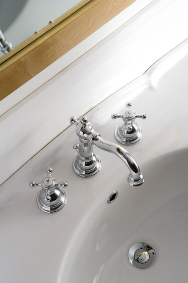 Canterbury - Three-hole washbasin mixer | Grifería para lavabos | Graff
