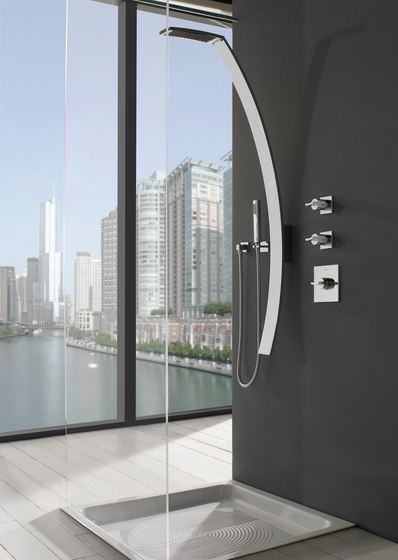 Luna - Wall-mounted shower column | Shower controls | Graff