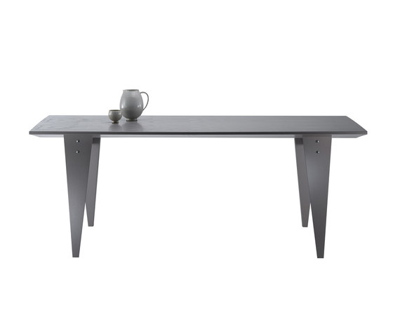 M36 Table | Dining tables | TECTA