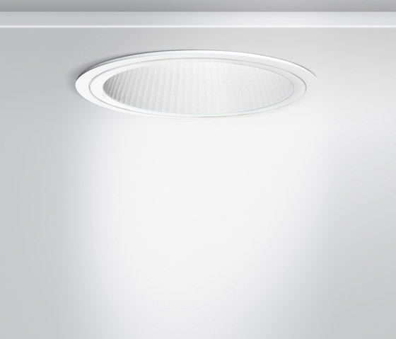 Tantum 210 | compact white reflector | Lámparas empotrables de techo | Arcluce