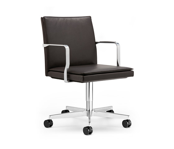 George Swivel Chair | Chairs | Walter Knoll