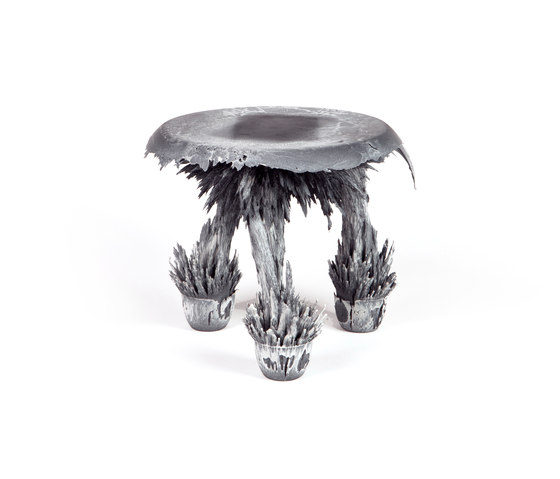 Gravity Black and White Stool for Transnatural | Tabourets | Tuttobene