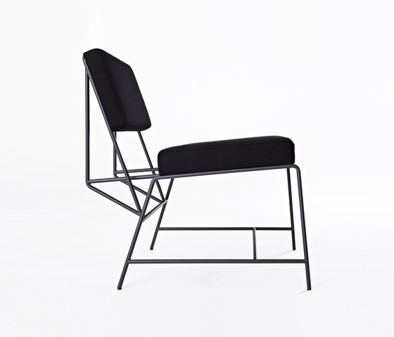 Hensen Loungechair steel / fabric for New Duivendrecht | Sessel | Tuttobene