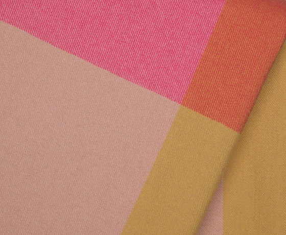 Colour Block Blankets | Coperte | Vitra