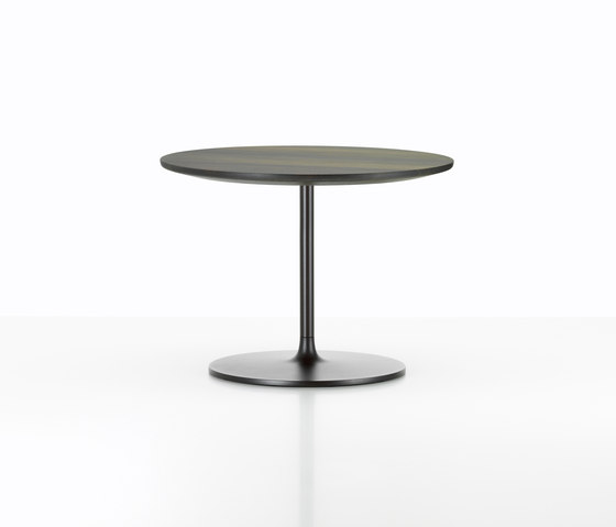 Occasional Low Table | Tavolini alti | Vitra