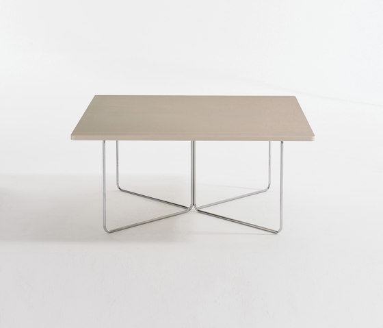 Kogen Large Square Coffee Table | Tables basses | Studio TK
