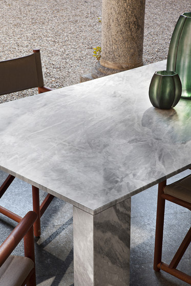 Stone Table | Tavoli pranzo | Exteta