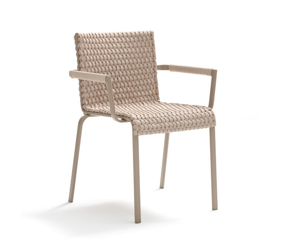 Key West 4211 chair with armrest | Sedie | ROBERTI outdoor pleasure