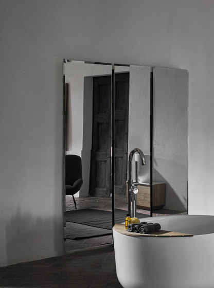 Origin Wall Mounted Simple Mirror | Badspiegel | Inbani