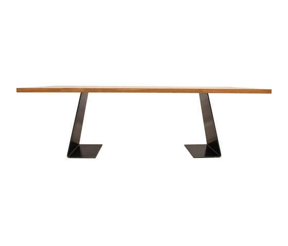 Zsteel | Dining tables | MBzwo