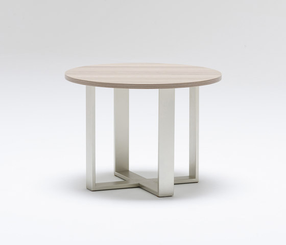 Nikkey Coffee Table | Tables d'appoint | ERSA