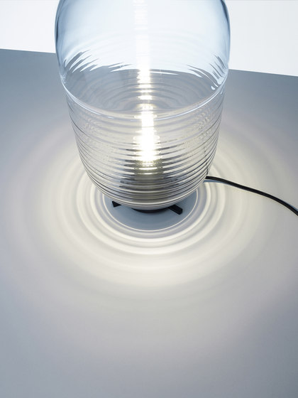 LANTERN table lamp | Luminaires de table | Bomma