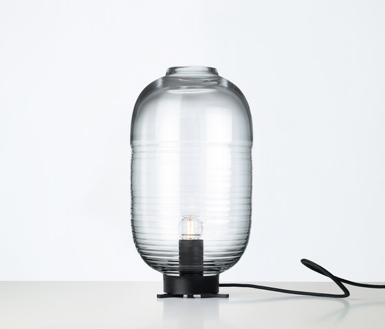 LANTERN table lamp | Lampade tavolo | Bomma
