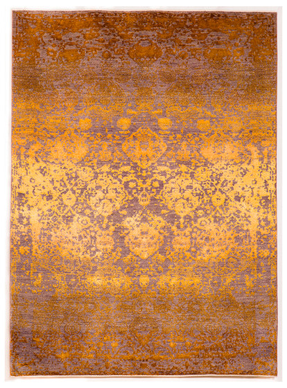 Designer Isfahan Abrashed Floral Cartouches Hues Of Gold on Silver Grey | Tapis / Tapis de designers | Zollanvari