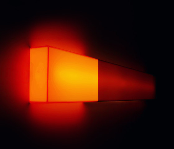 Luma Light | Long Horizontal: Orange and Dark Bronze | Lámparas de pared | Videre Licet