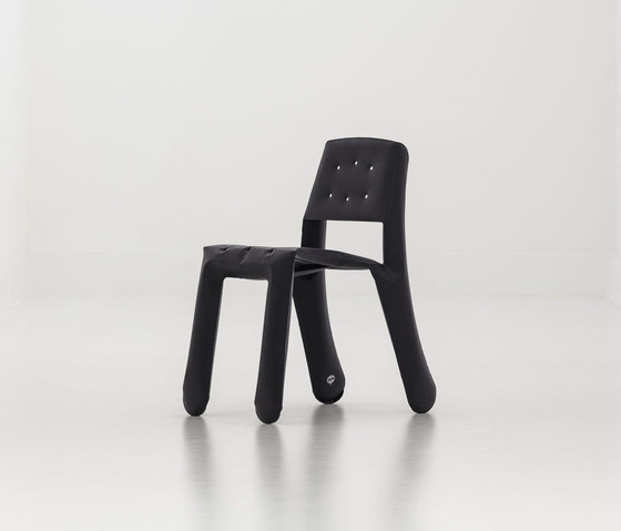 Chippensteel 0.5 | Alu | black | Chairs | Zieta